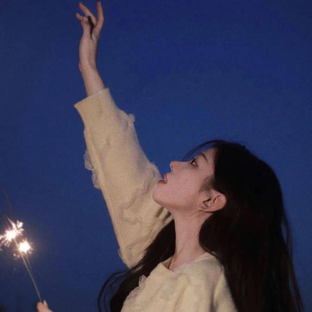 清冷蓝色头像,百看不腻!