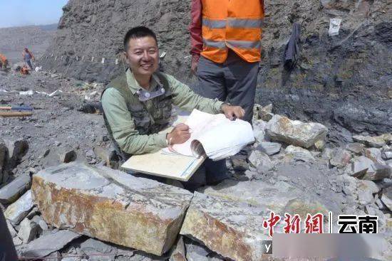 【侨云南】云南大学无党派代表人士冯卓:把"学术报国"写在亿年化石上