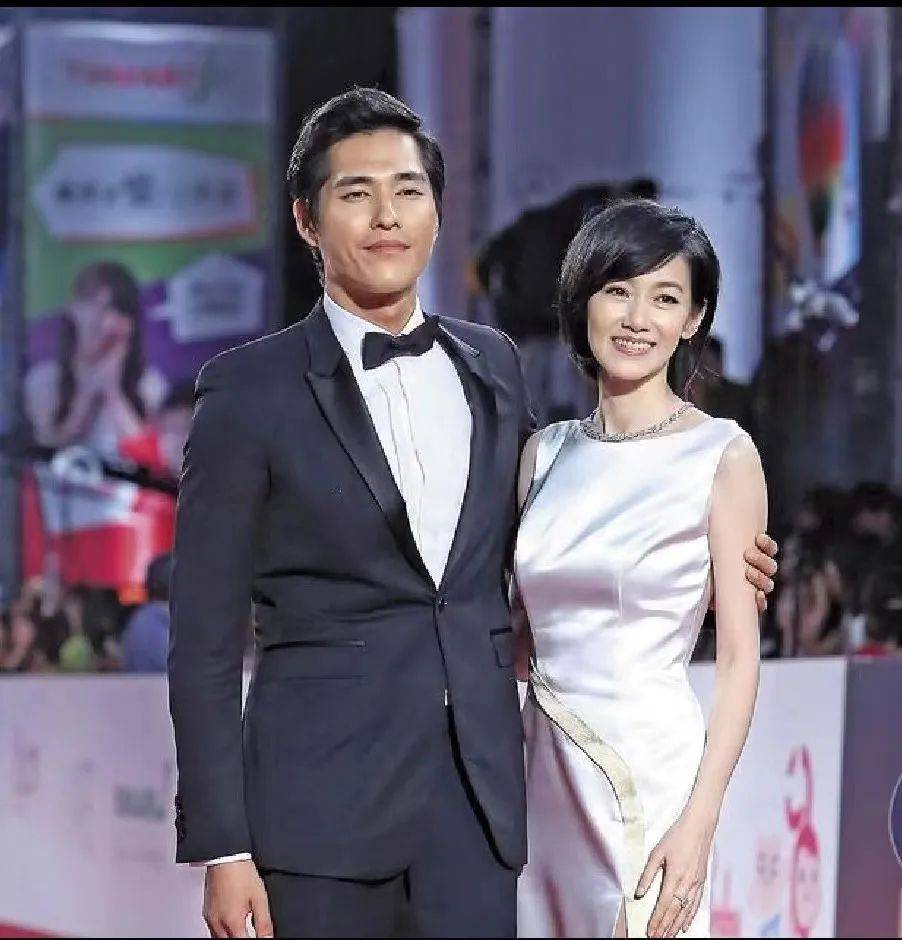 知名明星夫妻被曝离婚?经纪人回应!_周幼婷_蓝正龙_台湾