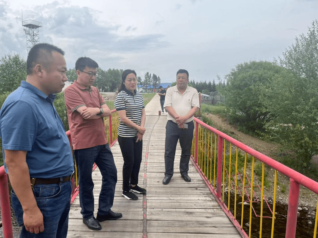 呼伦贝尔市政府副市长孙微一行深入绰河源镇调研指导河长制工作_生态