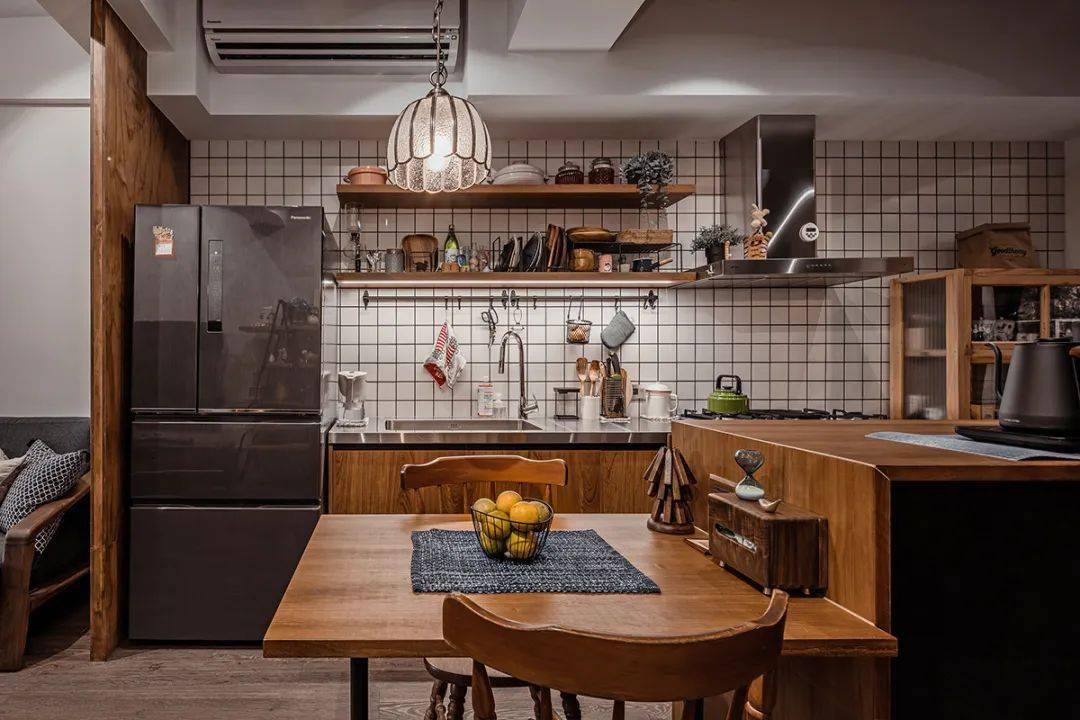 走进日剧里的怀旧昭和部屋,翻新40 年二层老街屋_设计_采光_生活