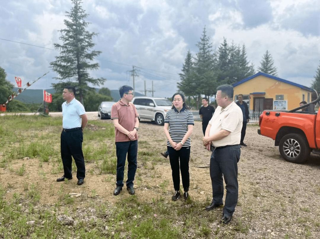 呼伦贝尔市政府副市长孙微一行深入绰河源镇调研指导河长制工作_生态