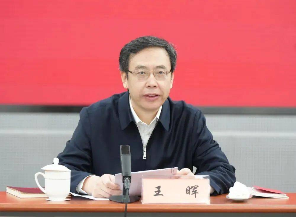 党委副书记,西藏自治区拉萨市委常委,常务副市长,江苏省住房和城乡