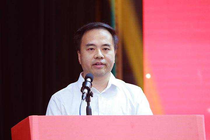 陕西中医药大学举行2023届毕业生毕业典礼暨学位授予仪式_蒲济生_母校