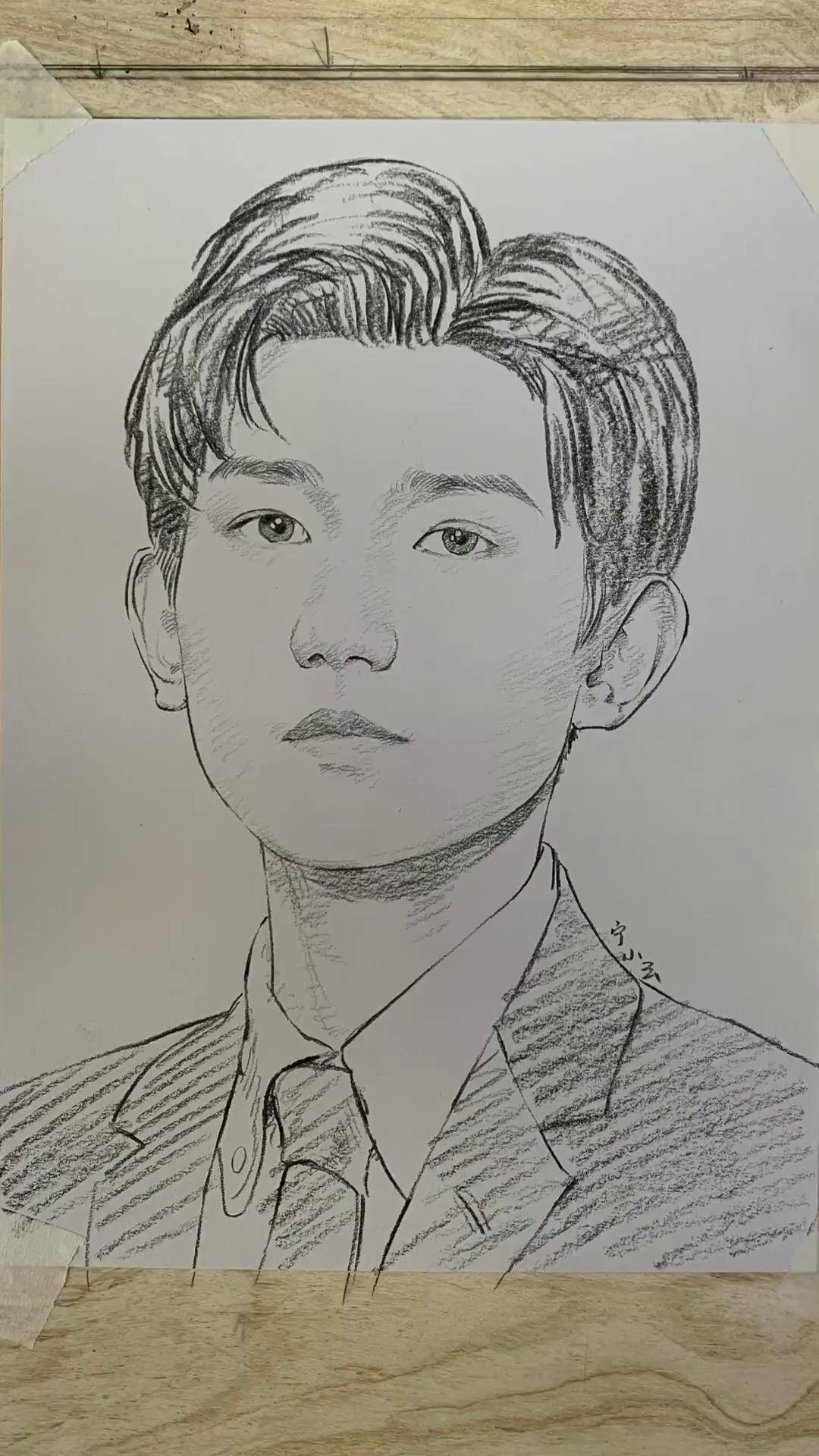 画幅王源画画 素描