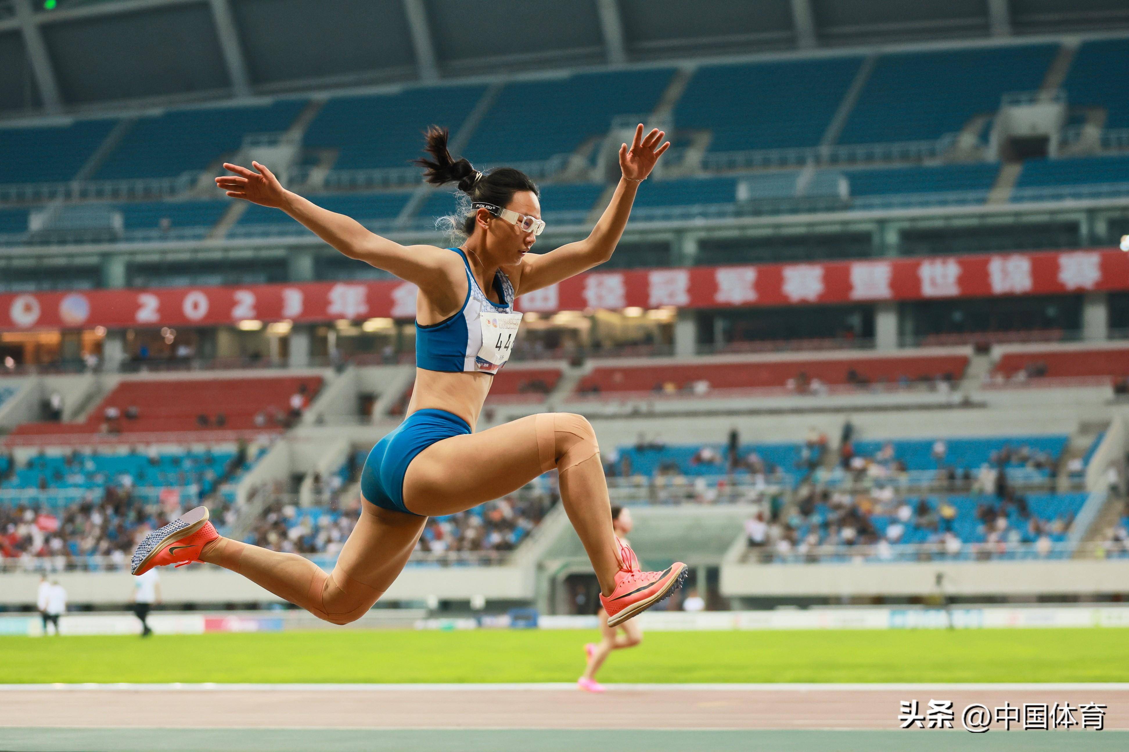 全国田径冠军赛| 最后11金各归其主 王峥女子链球问鼎 朱胜龙男子110