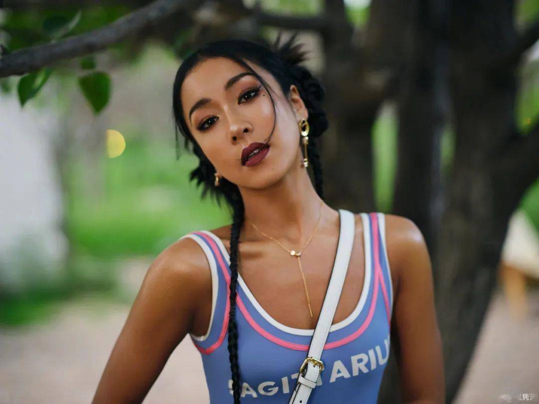 夏日泳装造型_泳衣_图片_来源