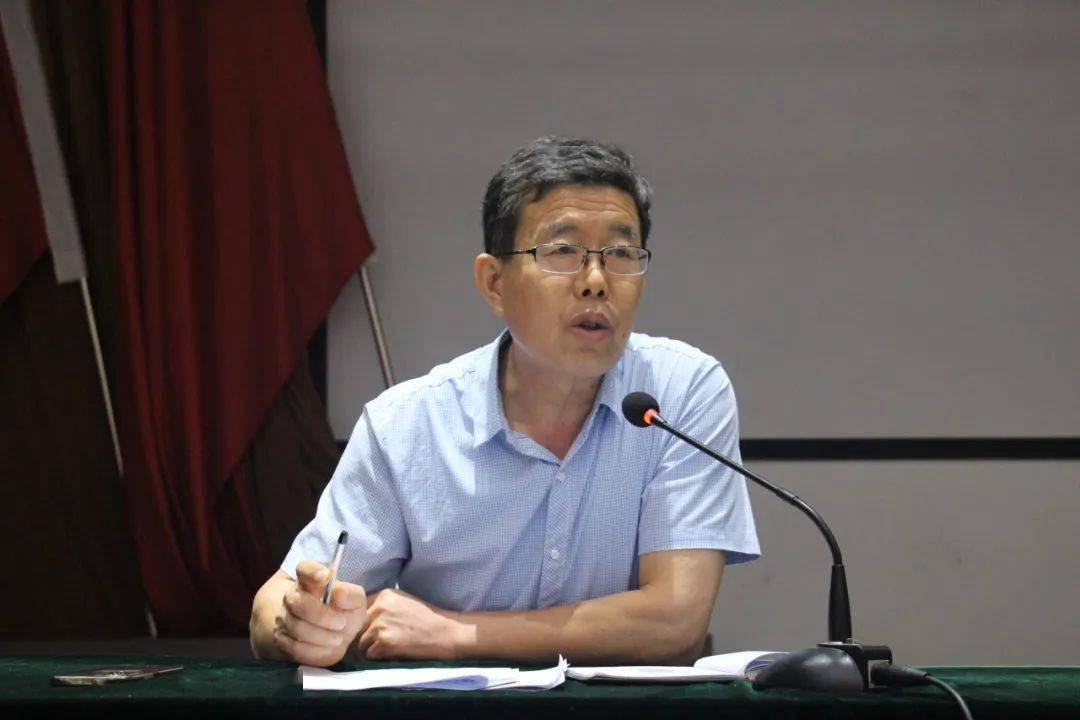 黄山街道召开村(居)公共卫生委员会建设推进会_工作_服务_董英晓