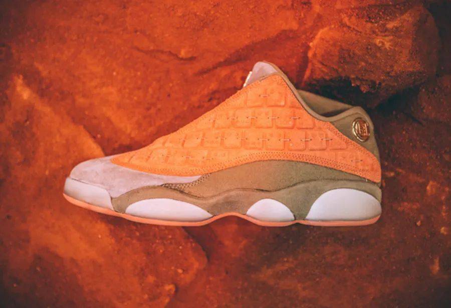 从目前冠希哥亲自放出的官方图片看,后跟位置涵盖死亡之吻,兵马俑,红