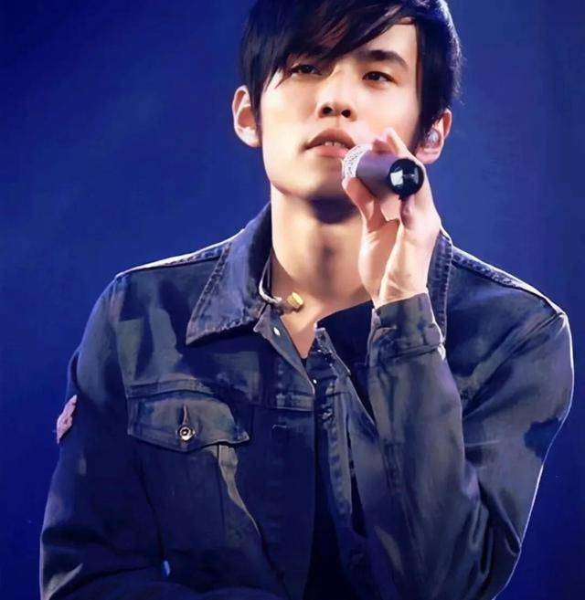 周杰伦是如何从无人问津到横扫乐坛的天王?_吴宗宪_音乐_刘德华