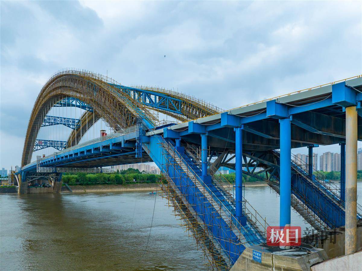 届时,焕然一新的长丰桥,将在荷载能力,安全结构,行