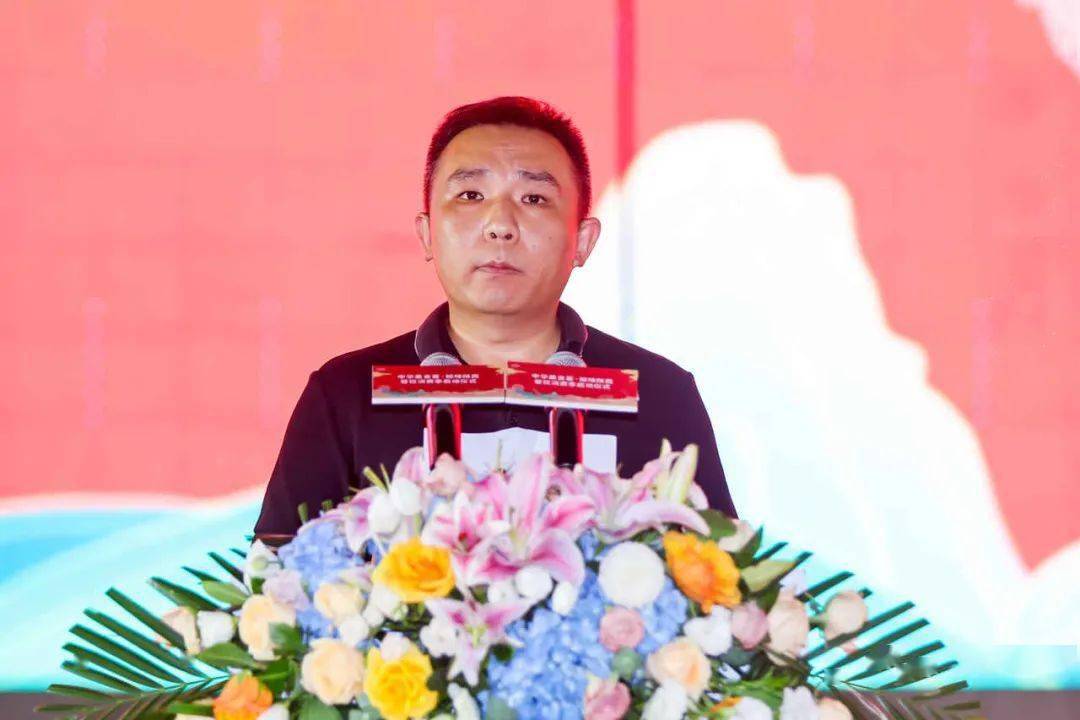 陕西省商务厅厅长杨淼致辞.