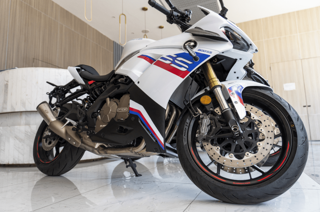 39999元丨qjmotor赛600亮剑版锋芒登场_搜狐汽车_搜狐网