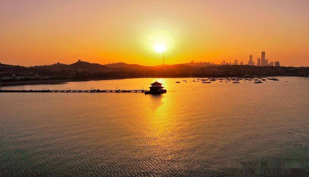 海面_城市_海湾