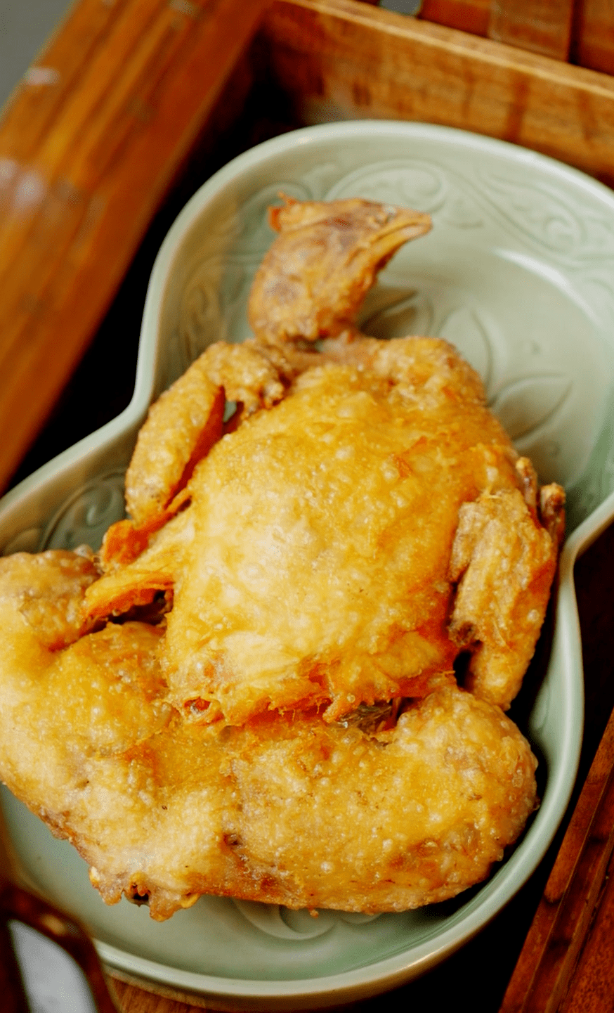 同盛祥泡馍白云章饺子,五一大包还有西安烤鸭店喷香的烤鸭满满的都是