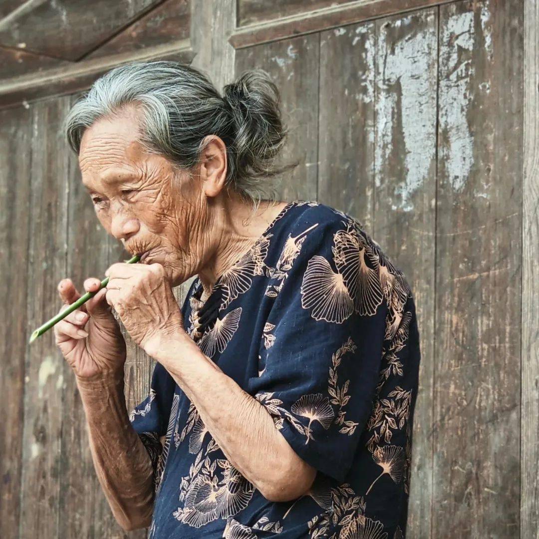 调研过程中,一是探寻阿扎河的自然之美.