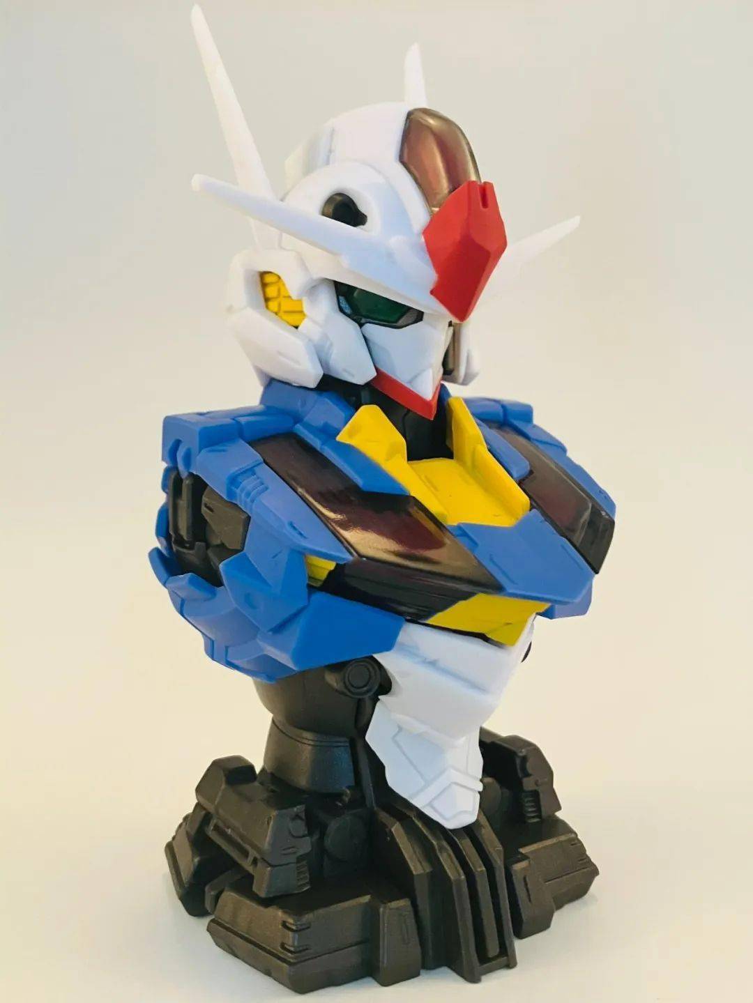 新品:扭蛋 高达ms机械胸像03 风灵高达_公众_来稿_运营
