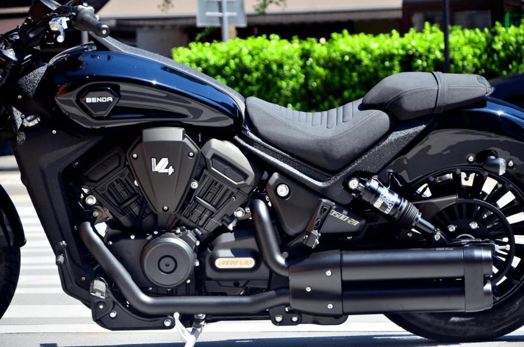 满身尽是"黑科技"——未来巡航黑旗500评测_搜狐汽车_搜狐网