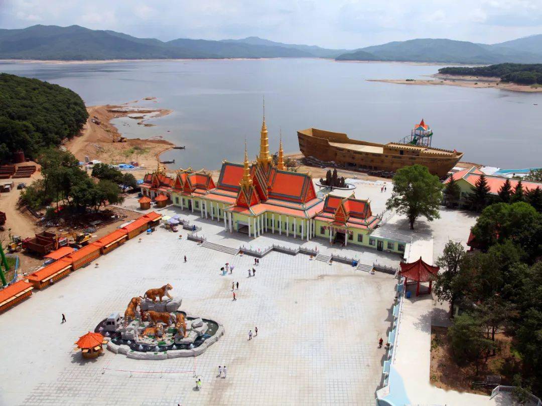 松花湖五虎岛—吉化疗养院04吉林市博物馆—五家山—圣鑫葡萄酒庄园03