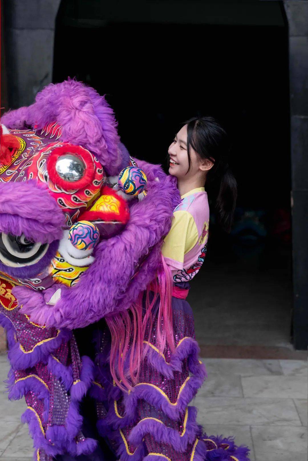 etiquette|南海醒狮,少女无畏_阿琳_动作_文化