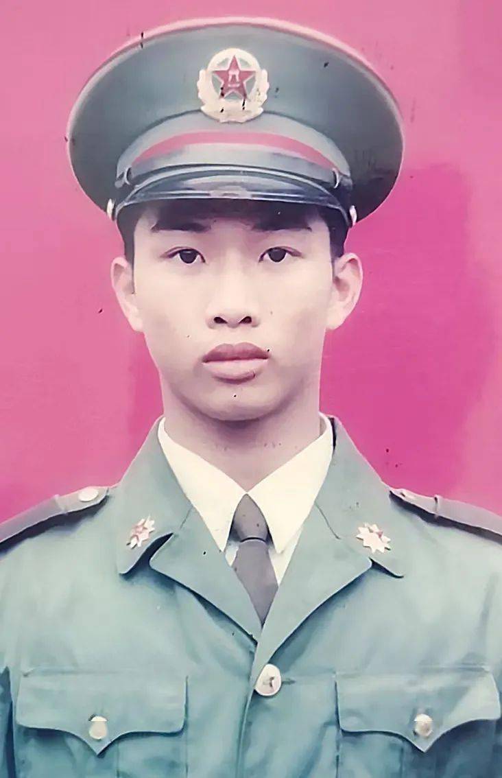 点赞!光荣闪亮的名字:退伍军人_公司_南山_退役