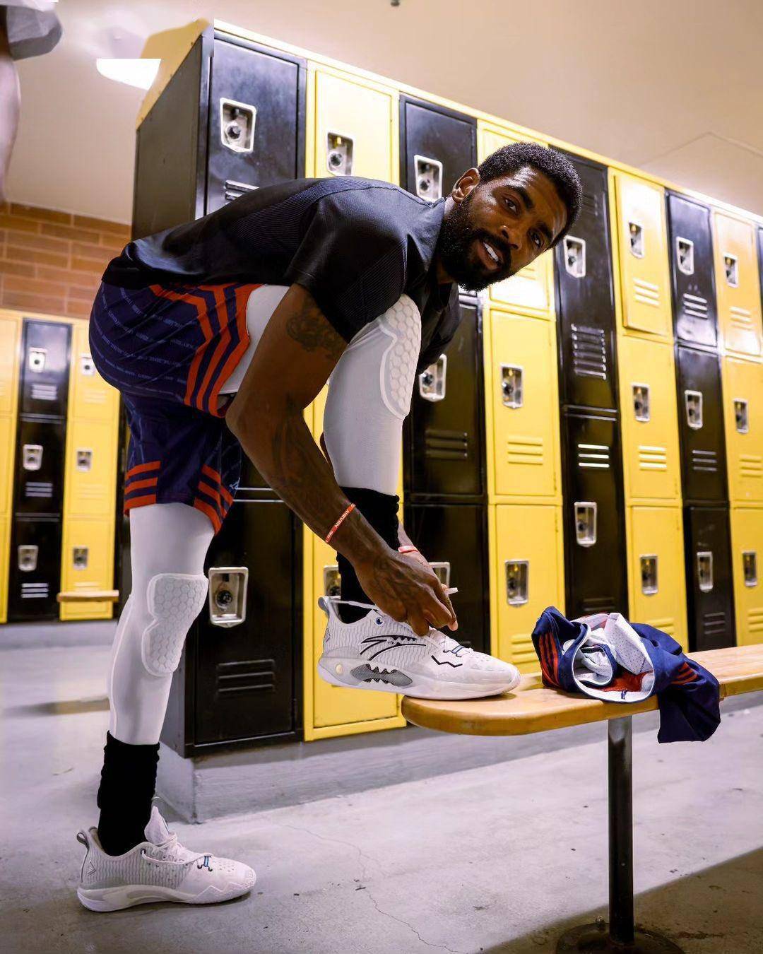 欧文转推宣传安踏狂潮5 自己曾在德鲁联赛上脚_直播_pro