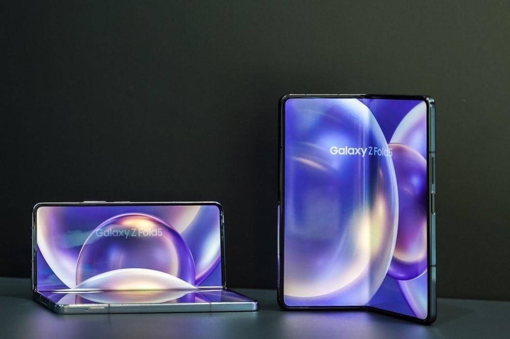 一起折叠 乐享生活 三星Galaxy Z Fold5|Z Flip5中国发布 