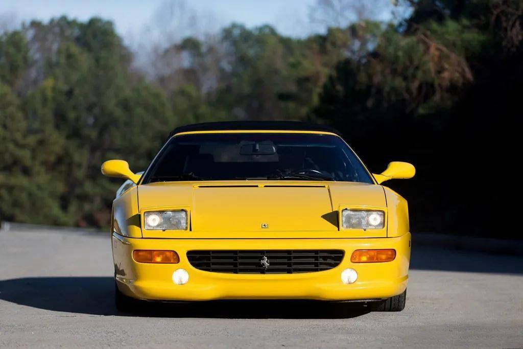 凭着稳定的输出和正版授权,tlv的法拉利系列一直不愁卖!