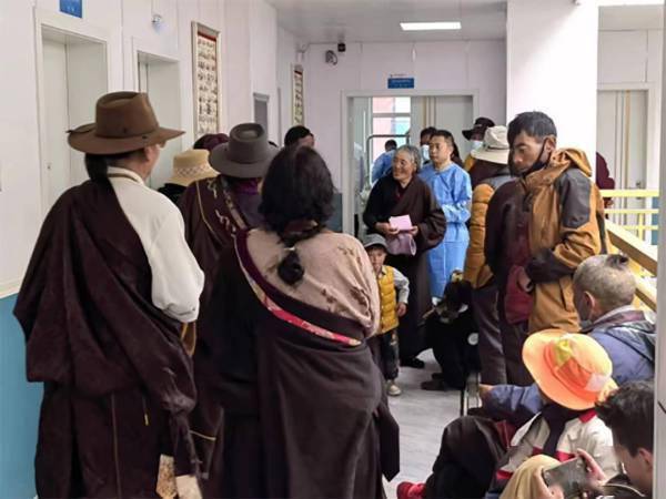 北京种植牙医联盟援助江玛佛学院藏医院 援建口腔科,守护藏民健康!