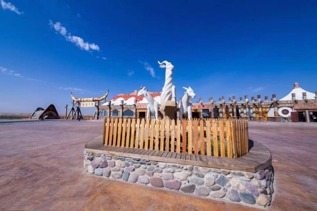 9月21日大西北旅游专列16日游_青海_中国_鸣沙山