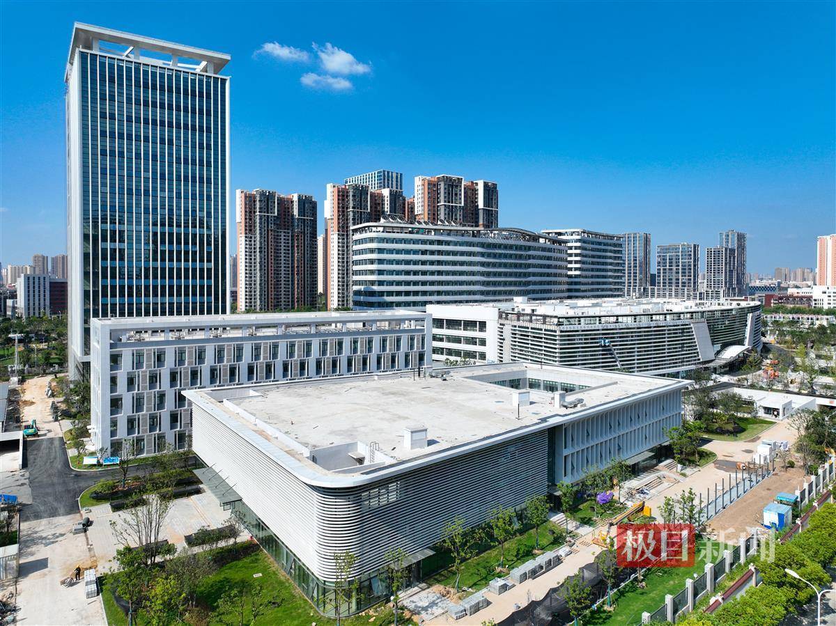 武汉大学人民医院洪山院区建设提速，年底完工