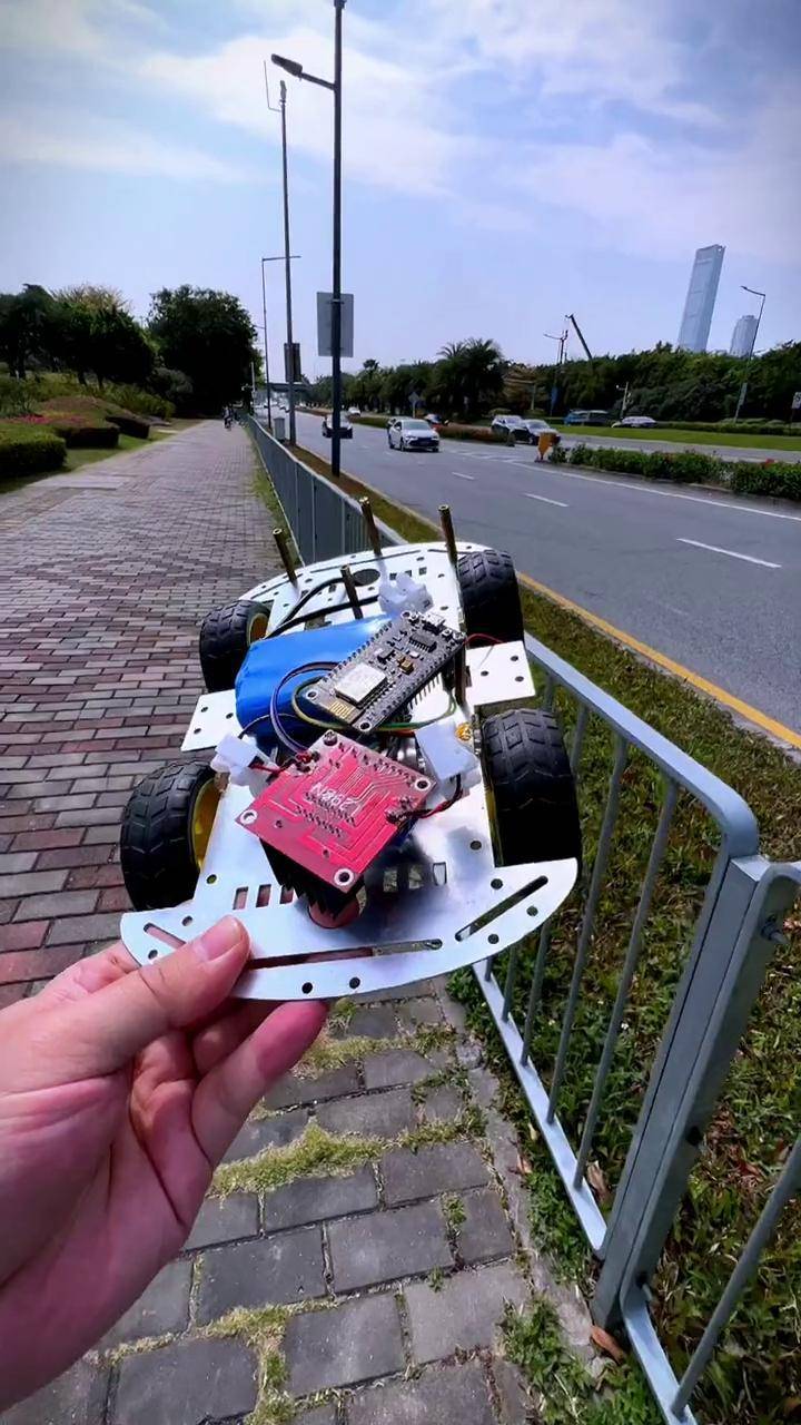 4g远程遥控车 黑科技 发明创造 物联网 arduino