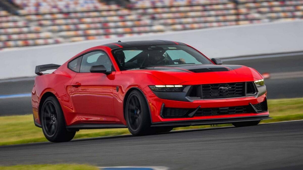 在美国67%福特野马买家选择v8,起售价32.2万人民币_搜狐汽车_搜狐网