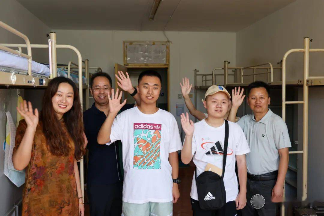 你好,新同学!_中石_北京站_青春