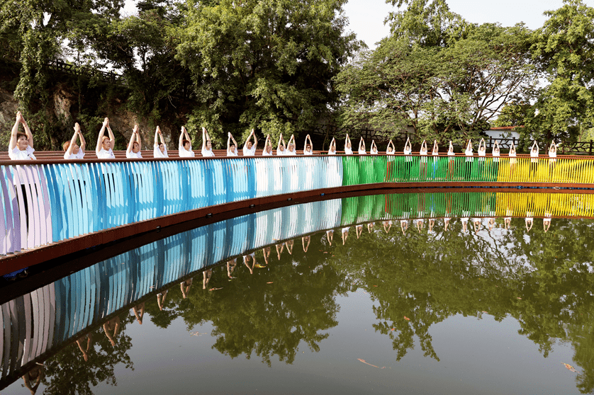 蔡国忠从2013年上任村书记至今,已有10个年头.