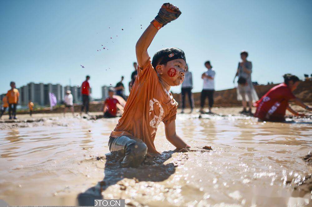2023斯巴达勇士儿童赛首登东北 长春见证4000名小勇士"破茧而生"