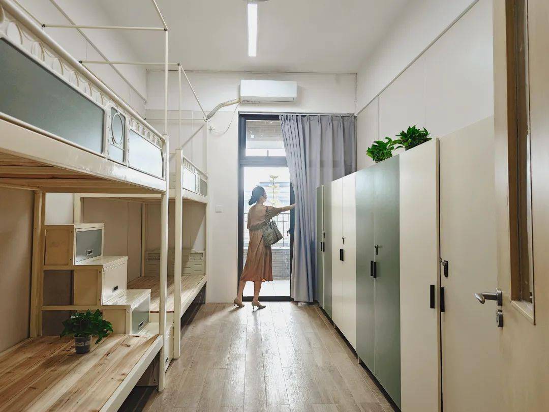 广东实验中学白云校区学生宿舍宽敞明亮白云区将新开办9所学校新增