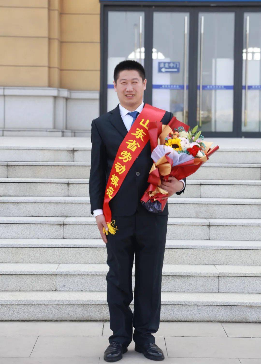 匠心·绝活儿 | 郭成志——十五年专注一根绳,用执着筑梦青春_绳子