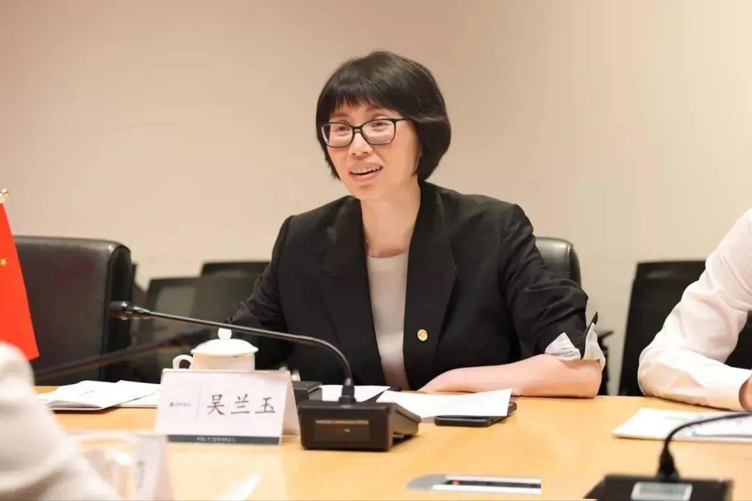 扬州市江都区政府与保利发展控股签署战略合作协议