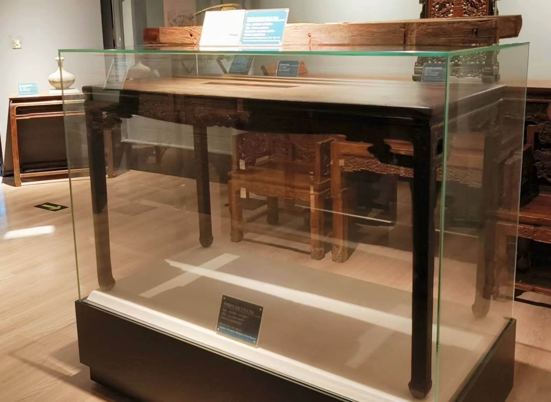 郑州特色博物馆之郑州红木文化博物馆:关于"木头"的108种用法_榫卯