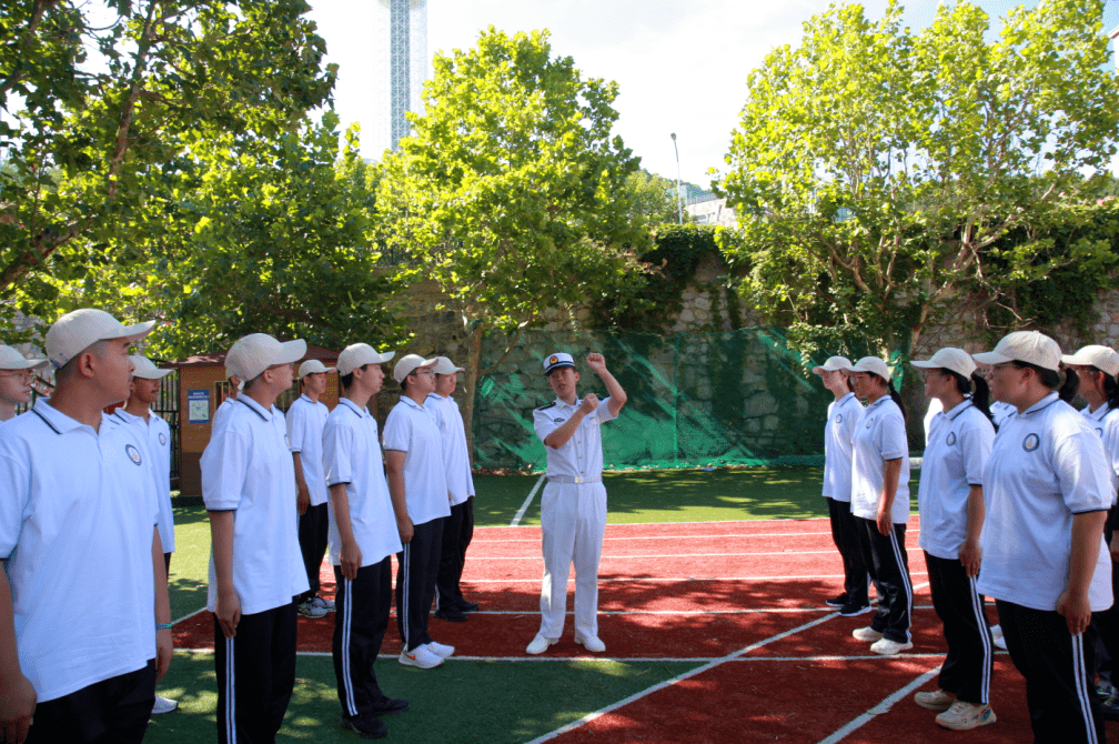 2023年大连高中新生军训掠影!你家孩子上镜没?_家长会_版权_政策