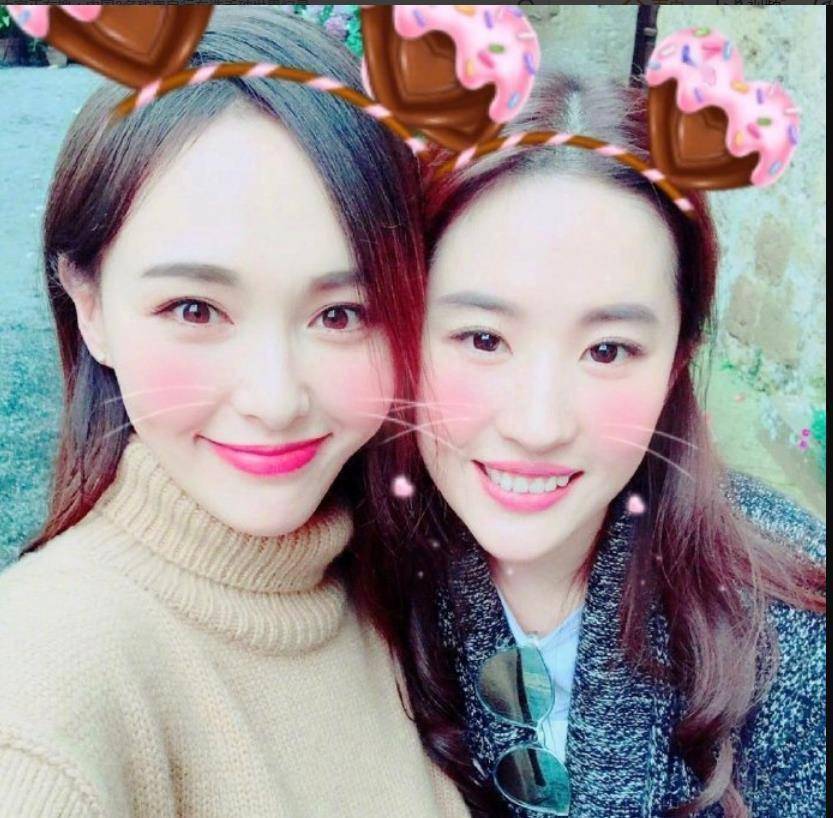 唐嫣晒刘亦菲美照送祝福, 连续九年为其庆生,娱乐圈好姐妹!