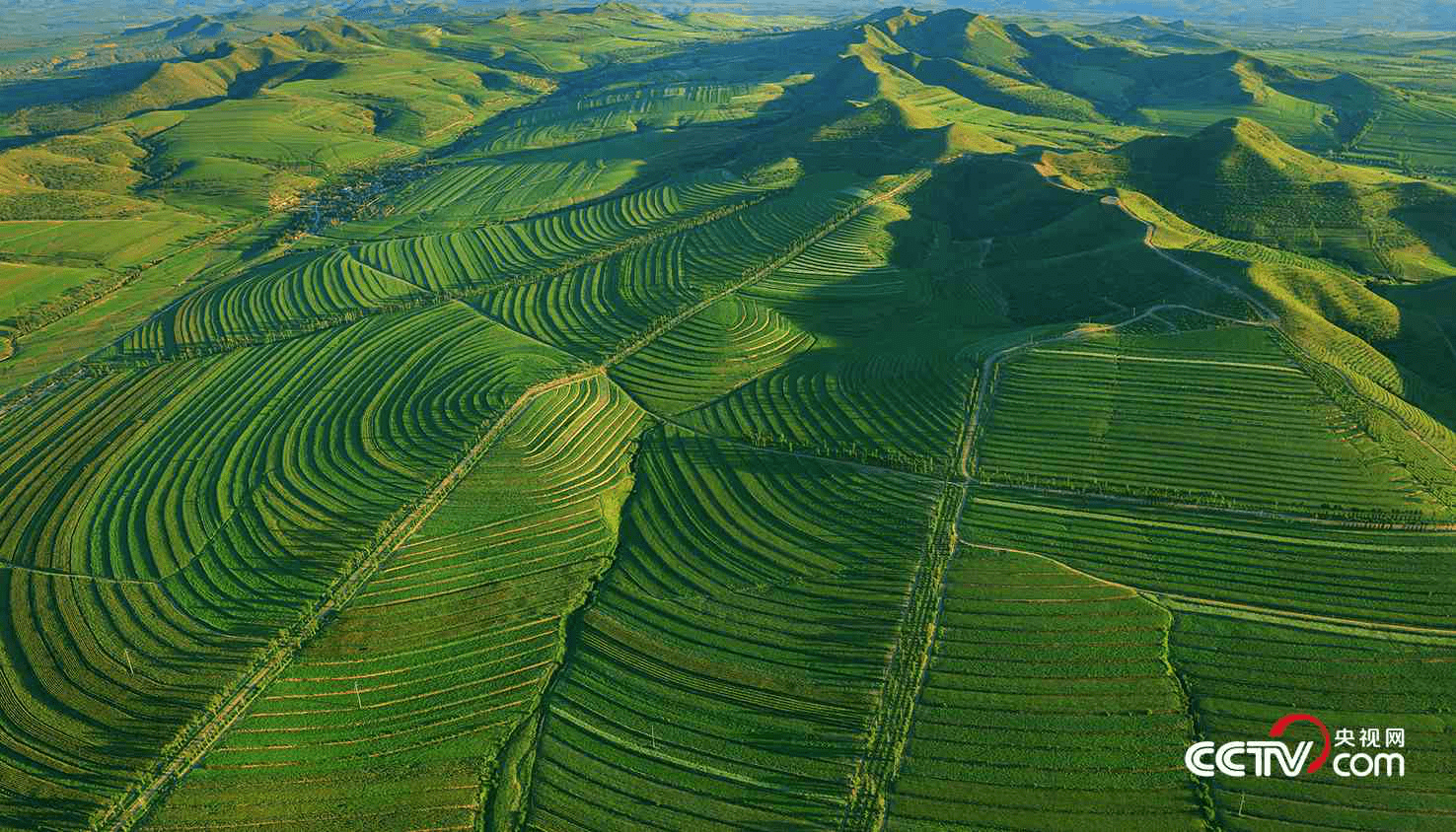 敖汉旗三十二连山风景图片