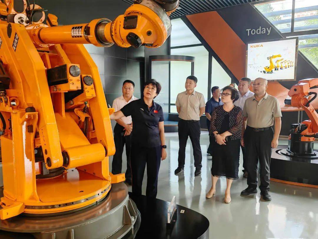 张秀玲带队赴河北,北京,上海,浙江招商考察_发展_企业_合作