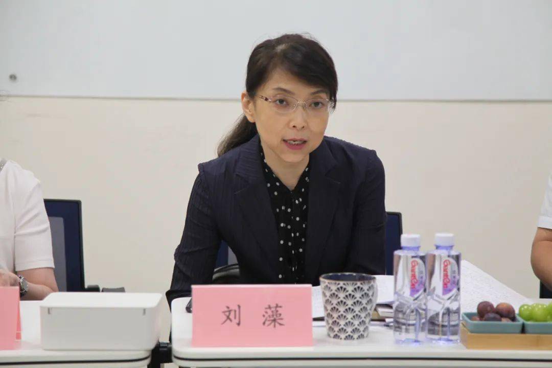 区人大常委会副主任刘藻带队到体育馆路街道走访调研_工作_北京_企业