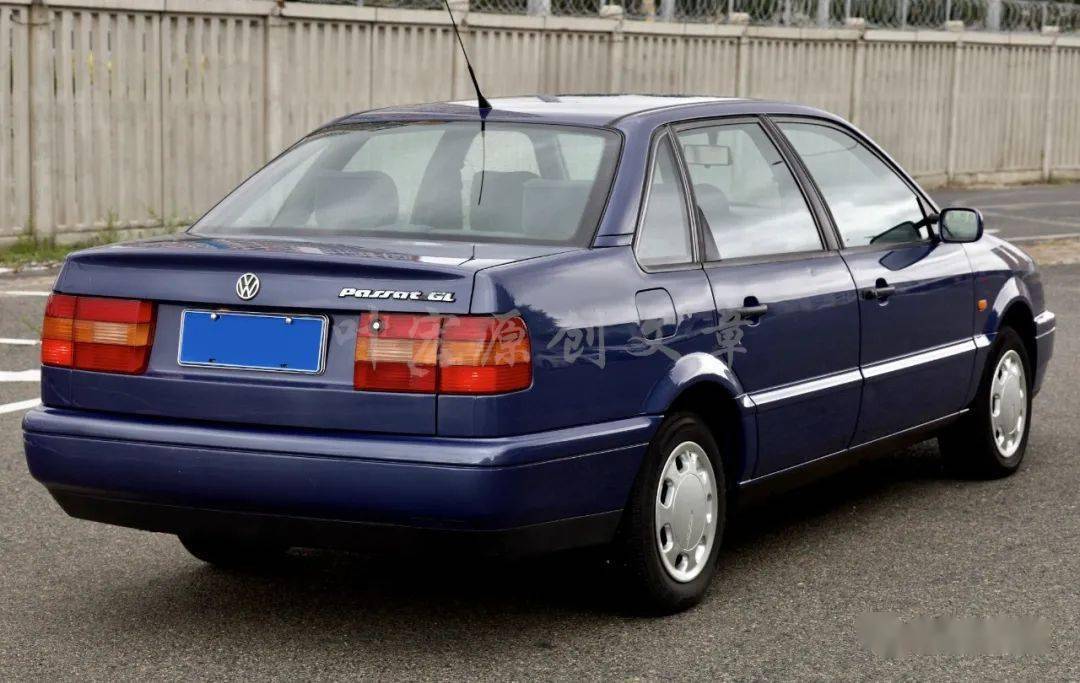 国内老车收藏者的投稿 1995年德国原装大众帕萨特b4 2.
