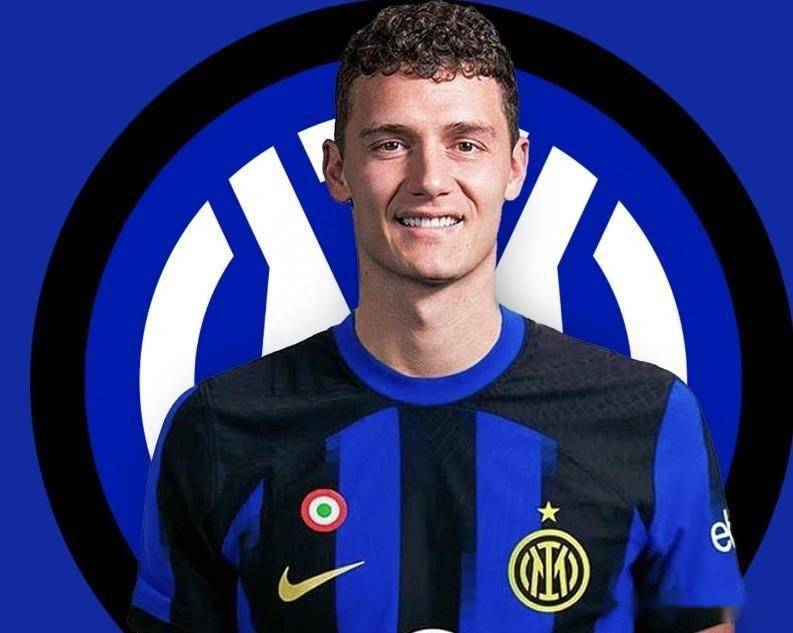 与此同时,帕瓦尔3200万欧元的身价,也让他成为意甲的转会标王.