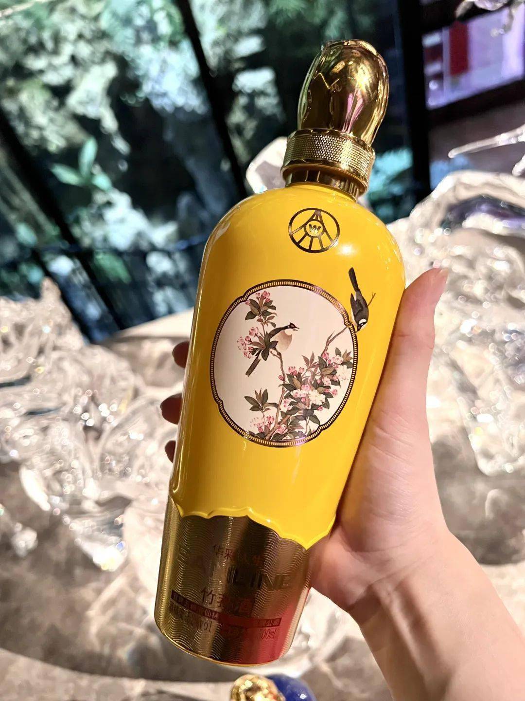 298到手4瓶装礼盒【五粮液华彩人生竹荪酒】还有更多优惠.