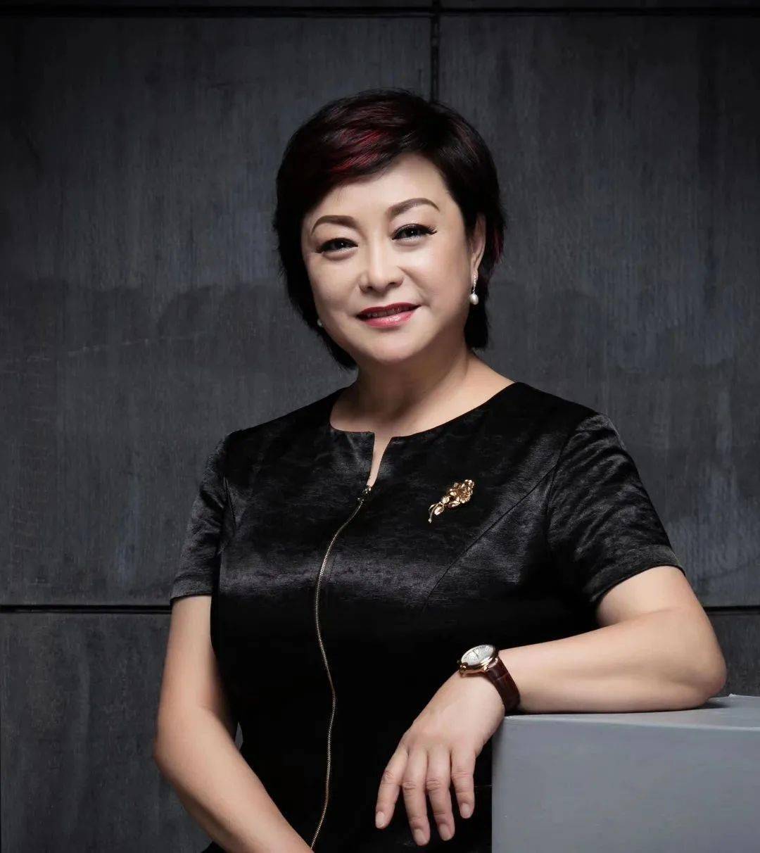 老师介绍:王丽 ·温岭教育朗诵协会温岭市朗诵协会承办单位:温岭市