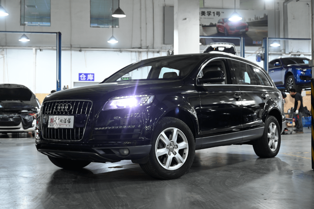 车间整备中终检工程师王玉喜主修技师刘鹏鑫质检/路试工程师段林志